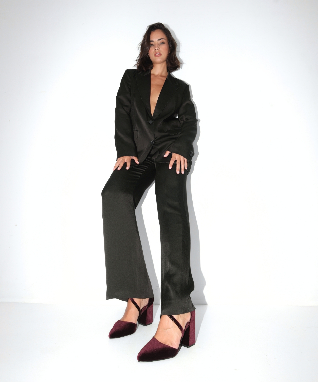 Sapatos salto tiras cruzadas image number null